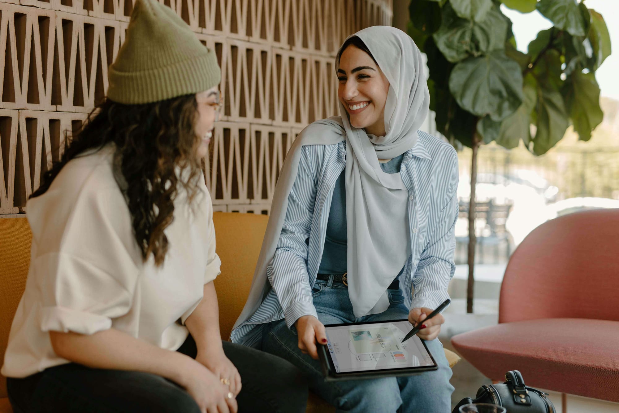 What is a Business Advisor and How Can You Hire the Right One?